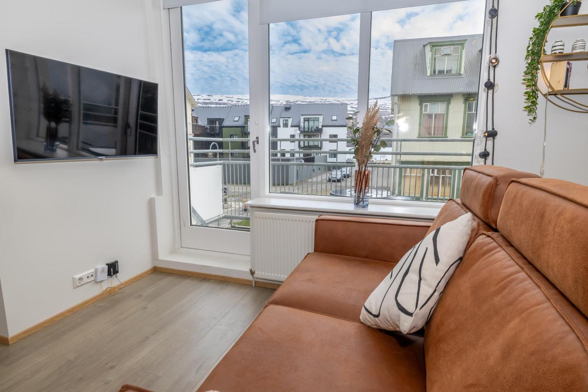 Charming Deluxe Apartment Akureyri Bilik gambar