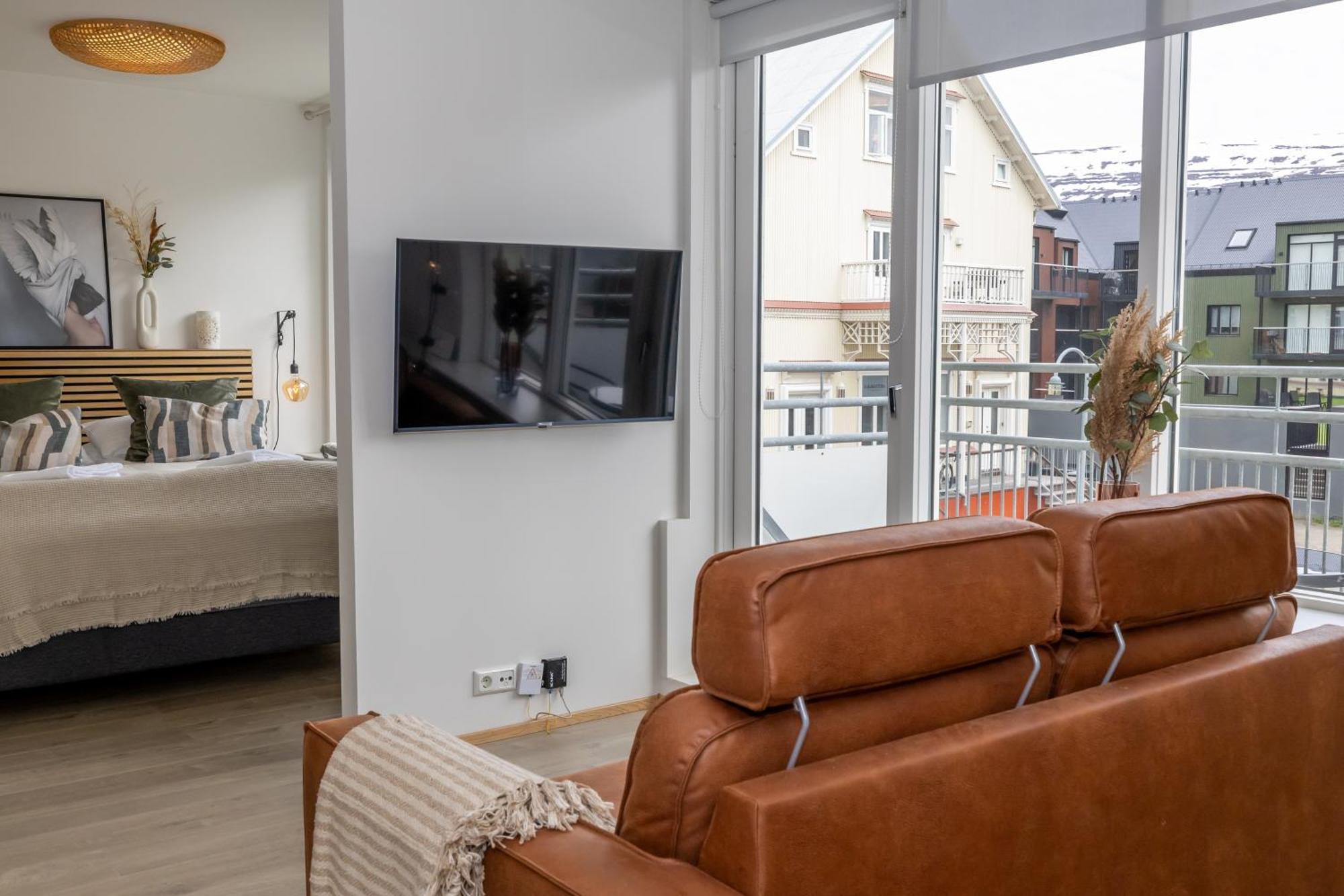 Charming Deluxe Apartment Akureyri Bilik gambar