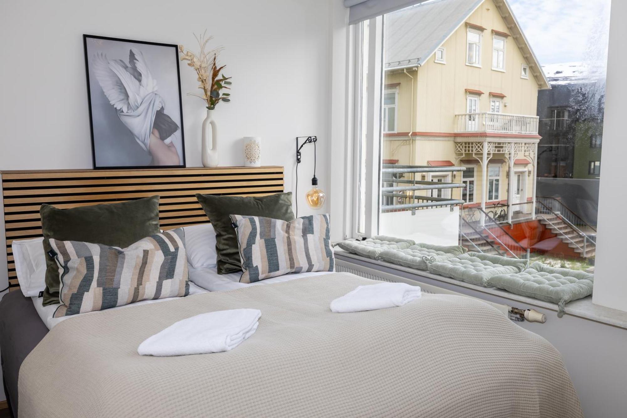 Charming Deluxe Apartment Akureyri Bilik gambar